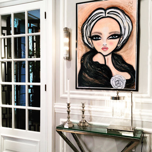 La Grande Dame Velvet Wall Art