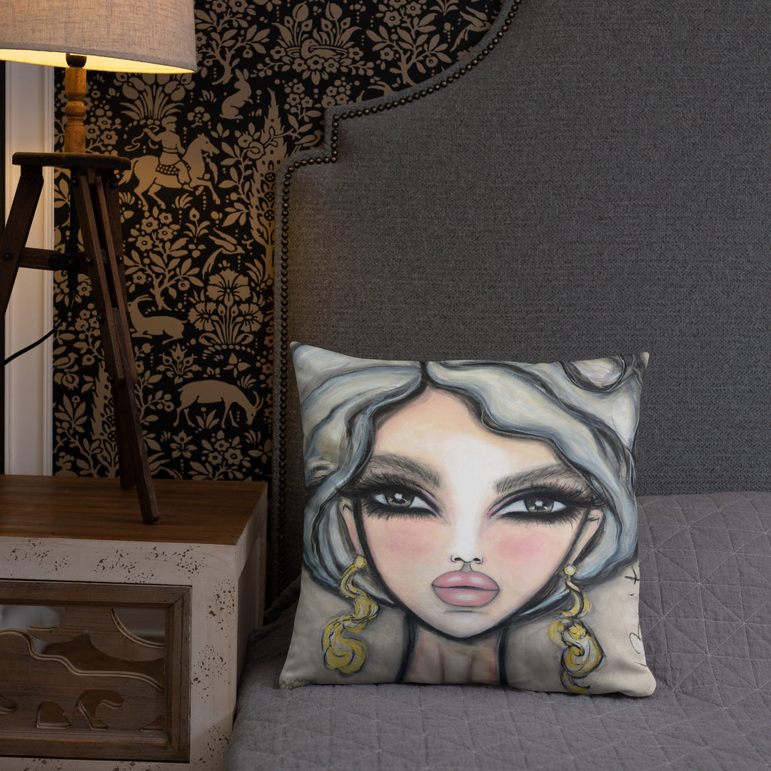 Pillow (stuffed) Queen Bee | Symphony in White