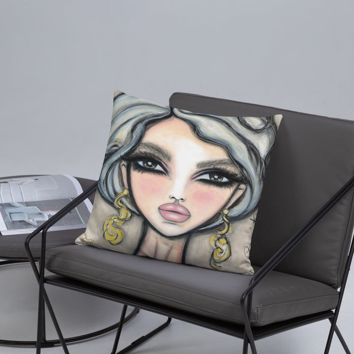 Pillow (stuffed) Queen Bee | Symphony in White